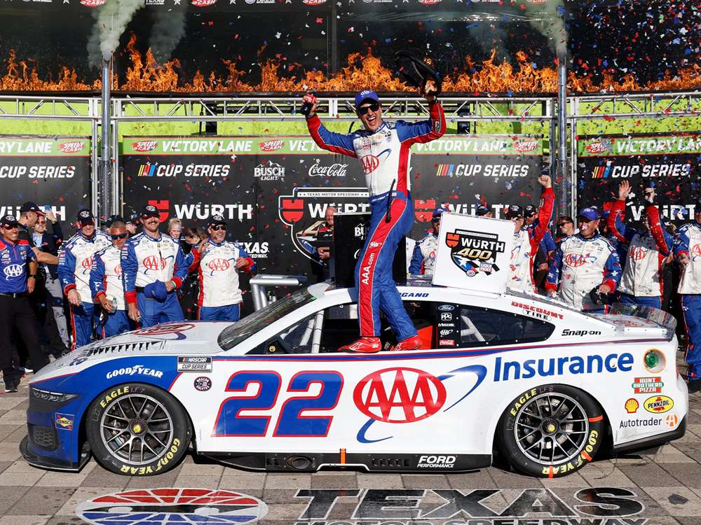 Joey Logano 2025 AAA Insurance Texas 5/4/25 Race Win 1:24 Elite Nascar Diecast