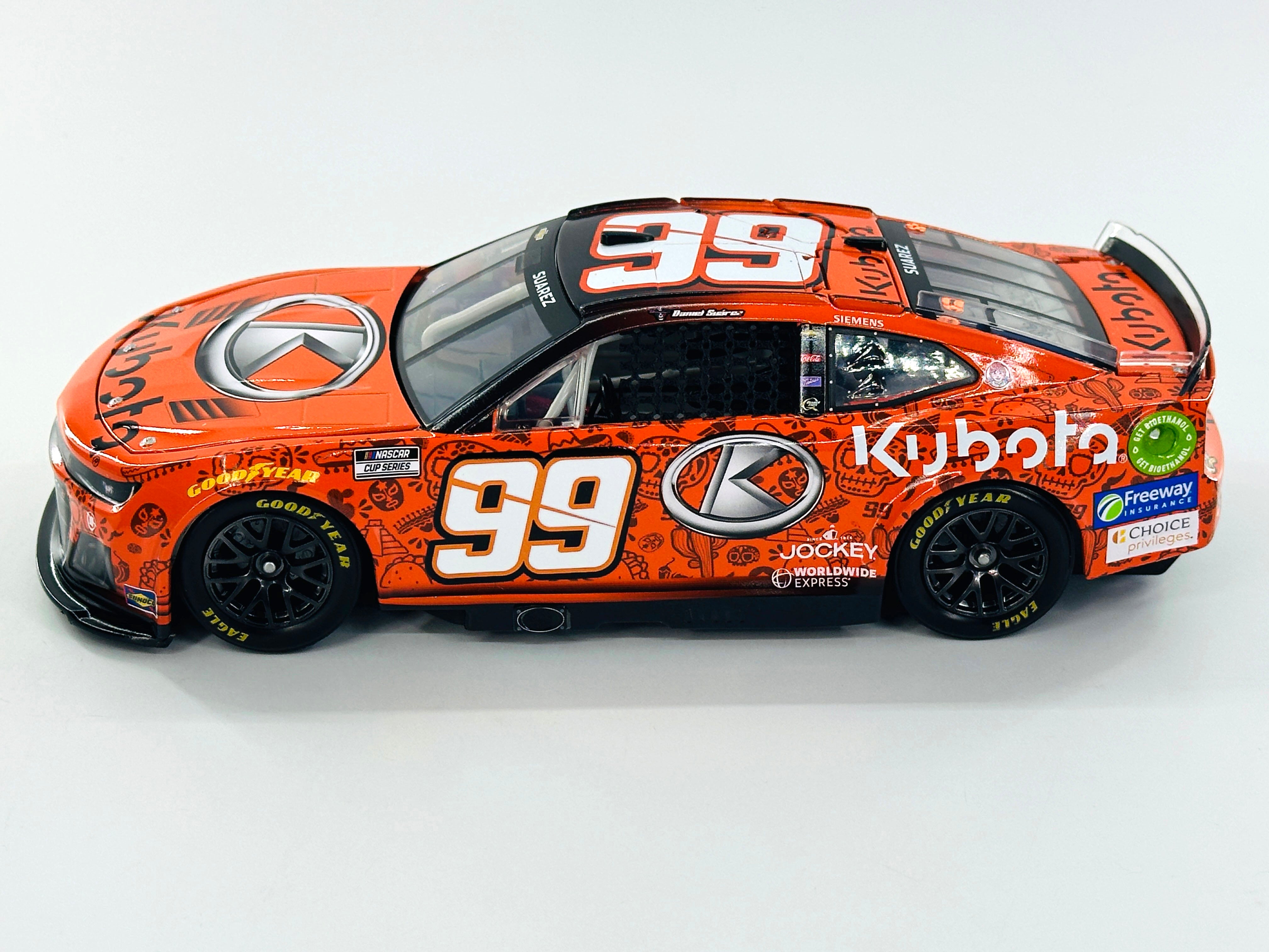 NASCAR 1/24 プラモデル Amazon | サルビノスJ・Rモデル 1/24 NASCAR 1981 シボレー