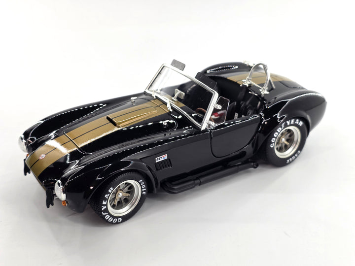 Shelby Cobra 427 S/C 1:18 Diecast