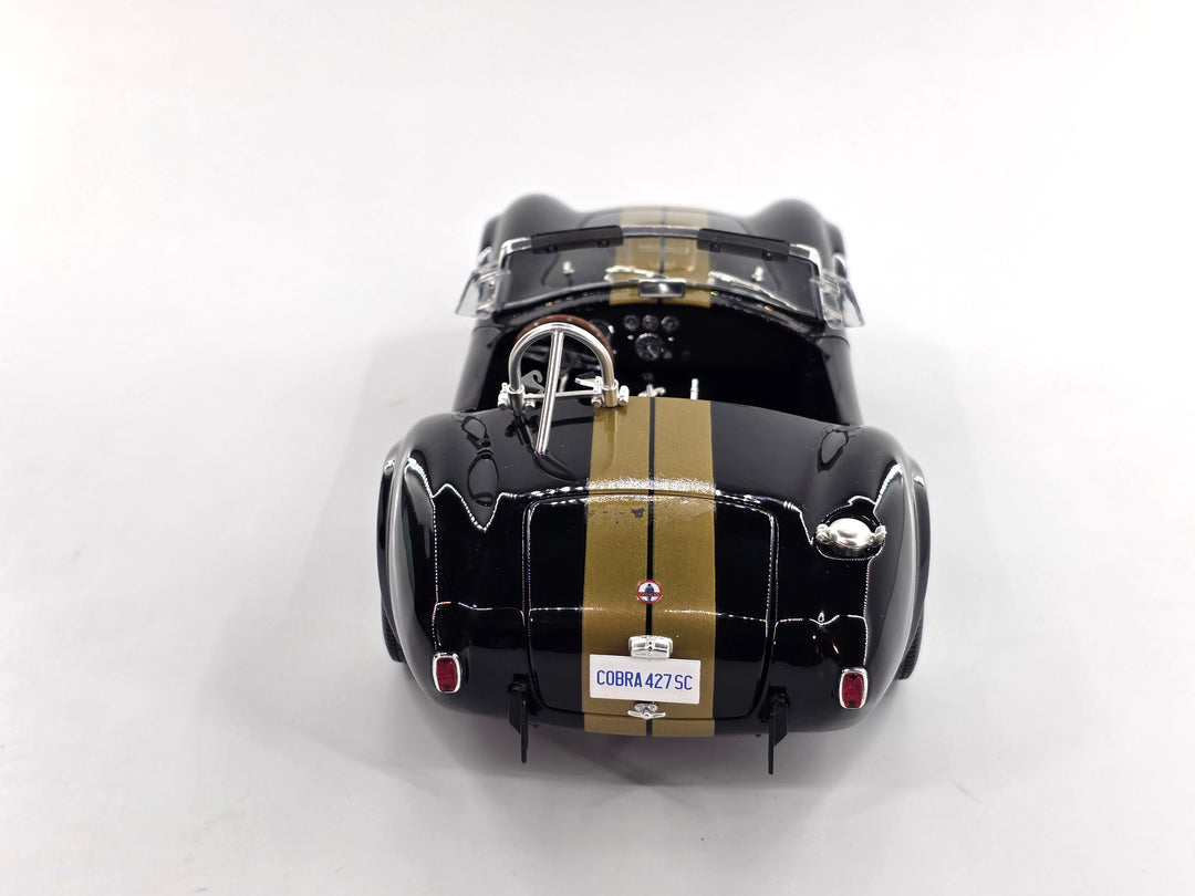 Shelby Cobra 427 S/C 1:18 Diecast