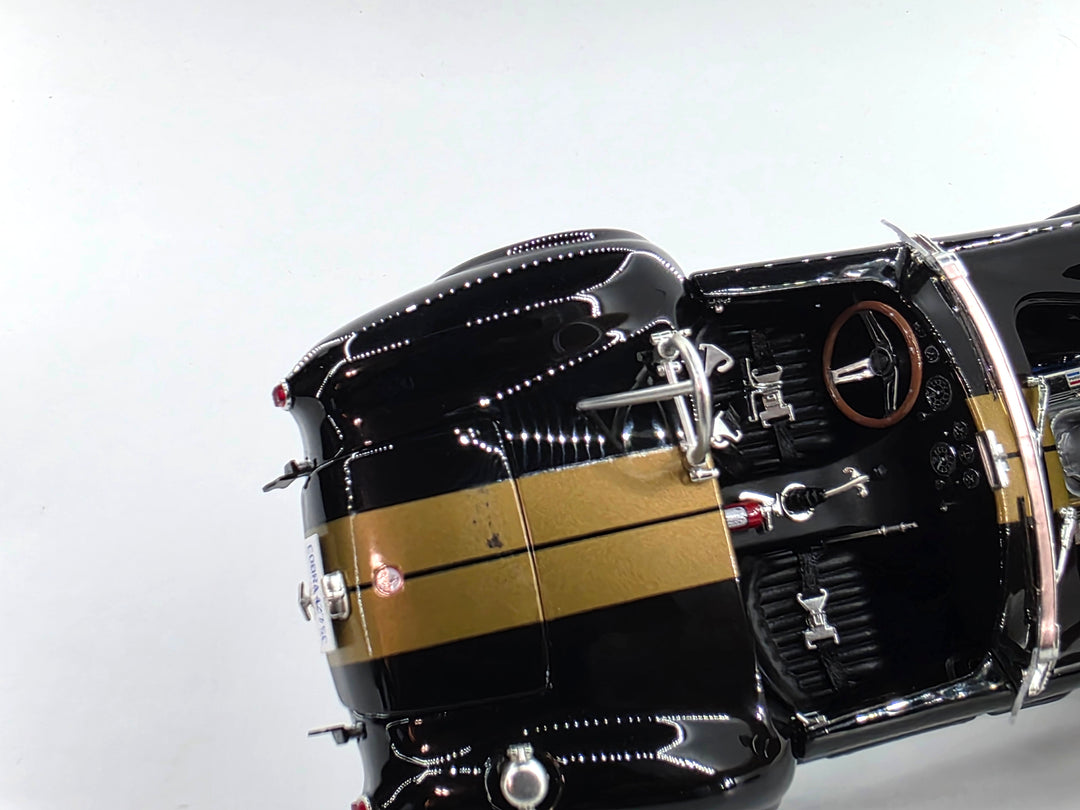 Shelby Cobra 427 S/C 1:18 Diecast