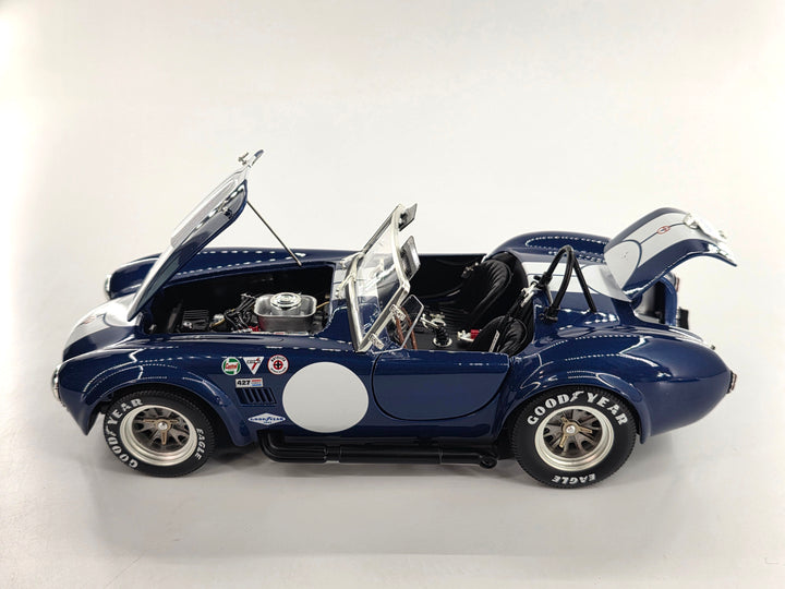 Shelby Cobra 427 S/C 1:18 Diecast