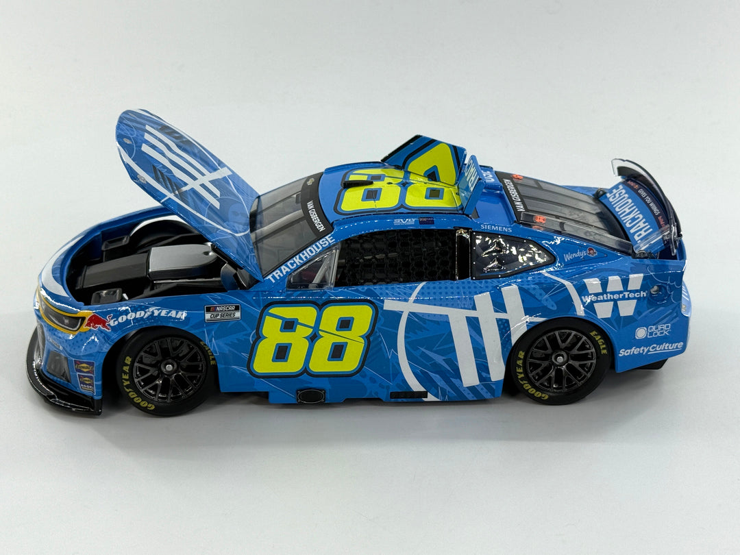 Shane Van Gisbergen 2025 Trackhouse 1:24 Elite Nascar Diecast
